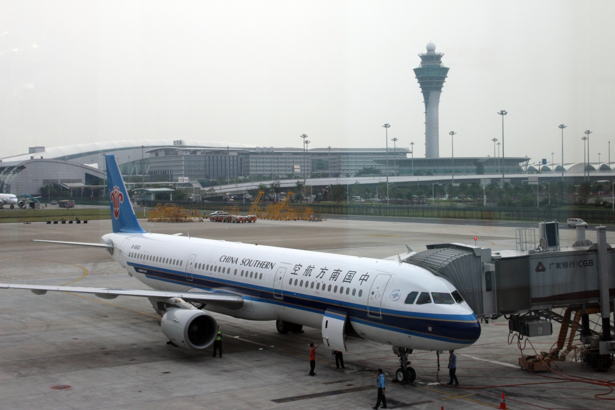 广州飞台北航班遭遇雷雨天气  先后备降高雄、上海 未能抵达目的地