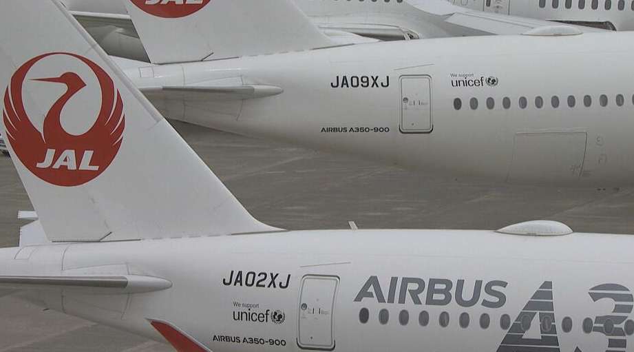 日本航空两架空客A350客机在羽田机场擦撞 两机机翼受损