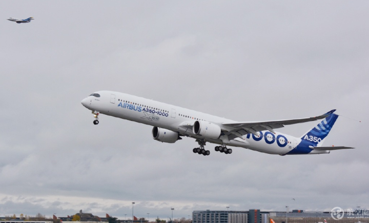 A350-1000于北京时间2016年11月24日下午在法国图卢兹进行首飞