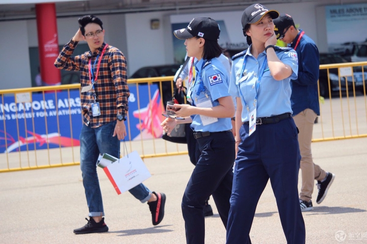 韩国空军女军人